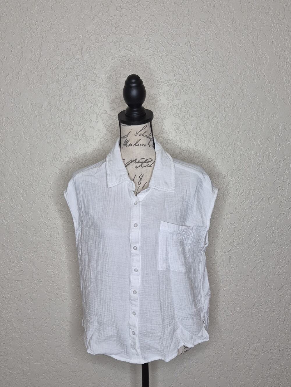 By‎ Together Button Front Top White Size S